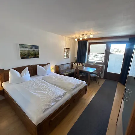 Gaestehaus Gastl Pensionat Mieming