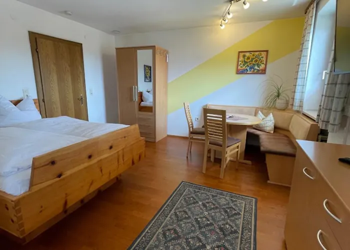 Gaestehaus Gastl Pensionat Mieming