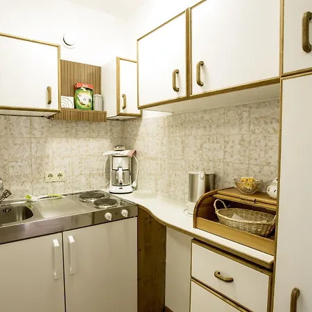 Gaestehaus Gastl 3*