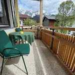 ゲストハウス Gaestehaus Gastl ミエミング