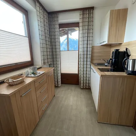 Πανσιόν Gaestehaus Gastl 3*
