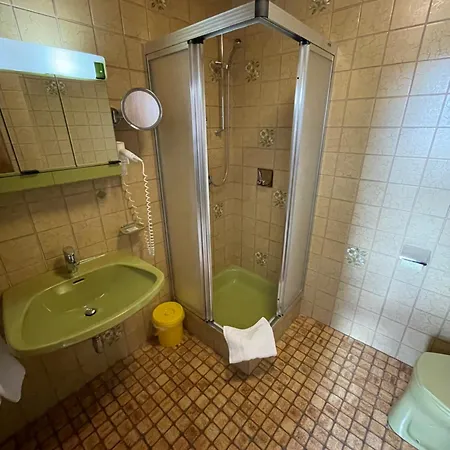 Πανσιόν Gaestehaus Gastl Mieming