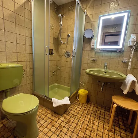 招待所 Gaestehaus Gastl 3*