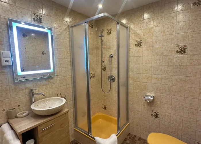 بيت ضيافة Gaestehaus Gastl ميمنغ